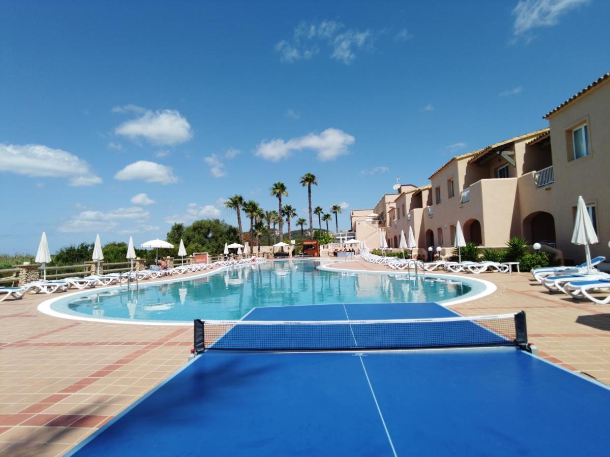 Hotel Arenas De Son Bou Exterior foto